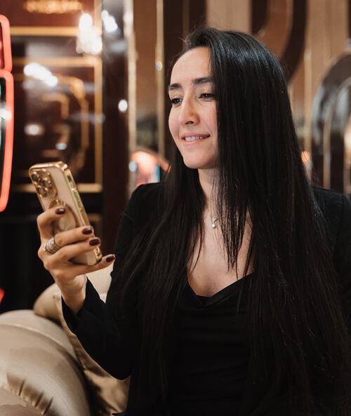 Morassa Bigdeli - Co-Founder & Business Strategy Director